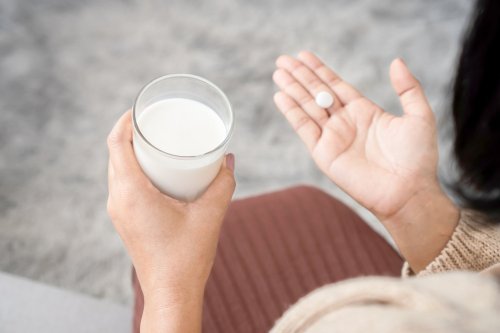 Wechselwirkungen mit Medikamenten: Vorsicht bei Kaffee, Milch & Co.!
