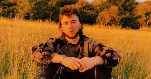Straight man claims he was 'harassed' for performing at Pride