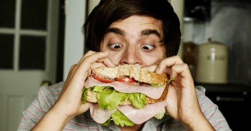 Nutritionist warns of foods that stay in your gut 'for days' and cause side effects