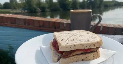 I went to the secret lakeside cafe just over the Surrey border that feels like an Italian escape