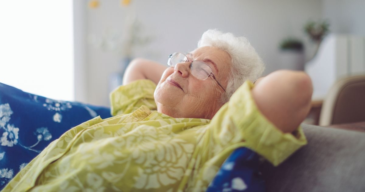Women of one age who feel sleepy during the day at twice the risk of dementia, new study finds