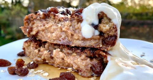 The super healthy mince pie baked oats breakfast recipe that tastes like Christmas