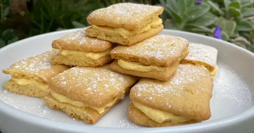 The simple custard cream recipe to try during biscuit week on The Great British Bake Off