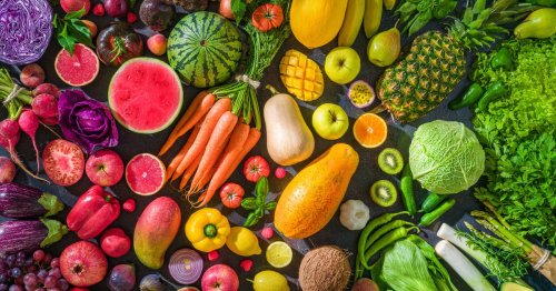 Gut doctor says eating four common fruits could reduce cancer risk