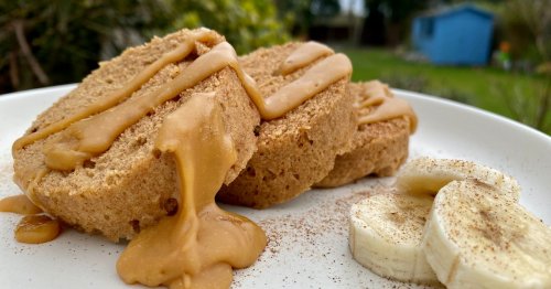 Fabulous peanut butter banana bread recipe made in a mug in 90 seconds