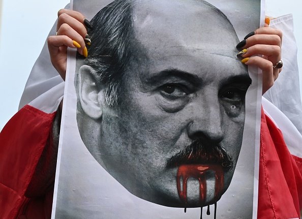 Manifestazione contro il presidente bielorusso Alexander Lukashenko a Kiev