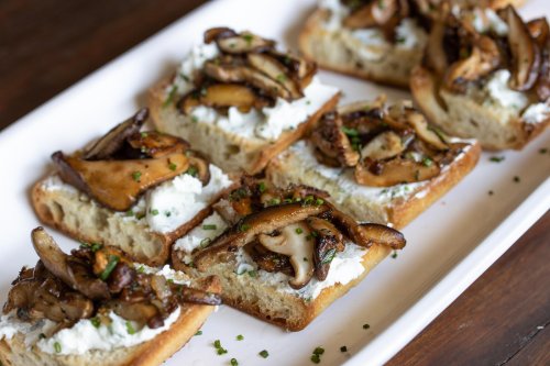 Mushroom Goat Cheese Toasts - The Best Snack