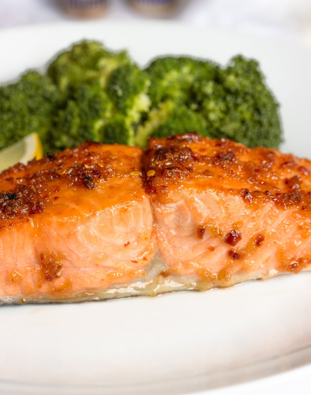 Broiled Salmon with Spicy Maple Syrup