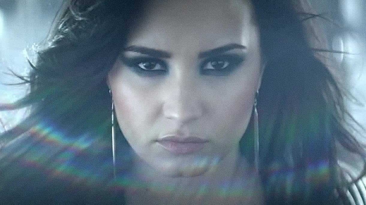 Pop Star Demi Lovato Is Now Hunting UFOs