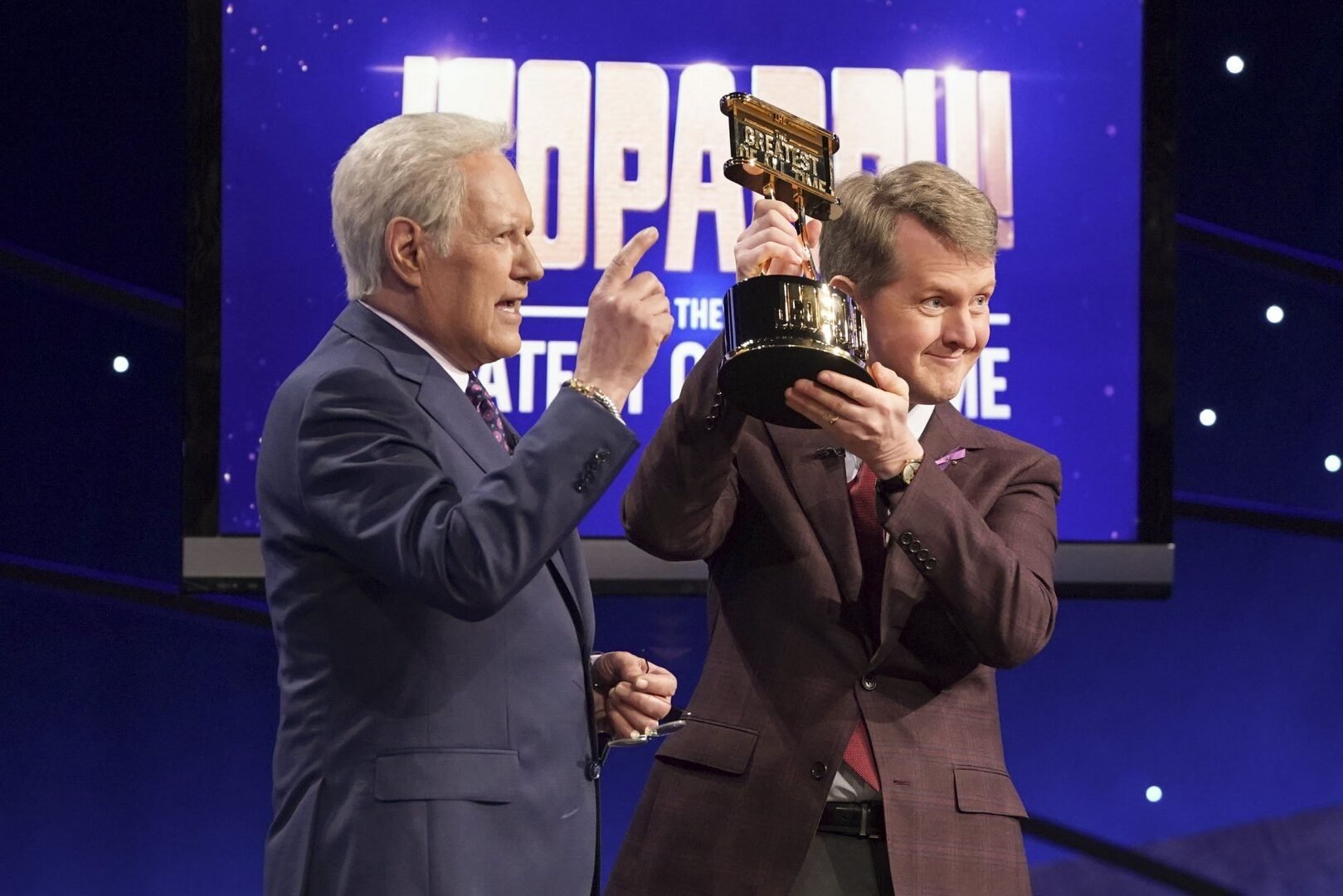 December 2020: Jeopardy’s New Host Apologized For His Offensive Past