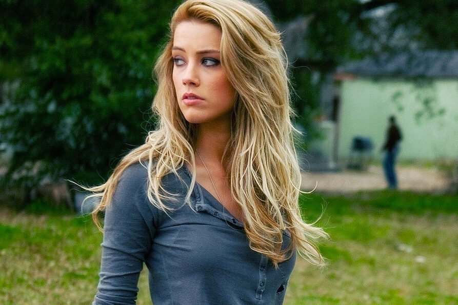 Amber Heard Getting A Big Raise After Beating Johnny Depp In Court?