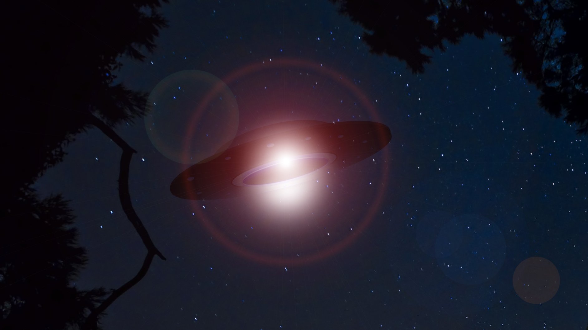 UFOs Photographed Over North Carolina Town