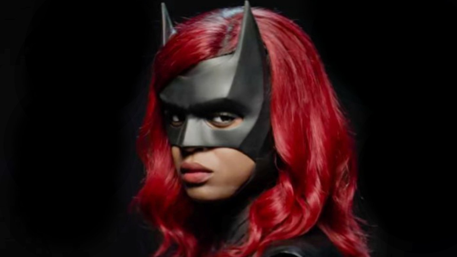 Batwoman’s TV Series Batmobile Revealed, It’s Awesome