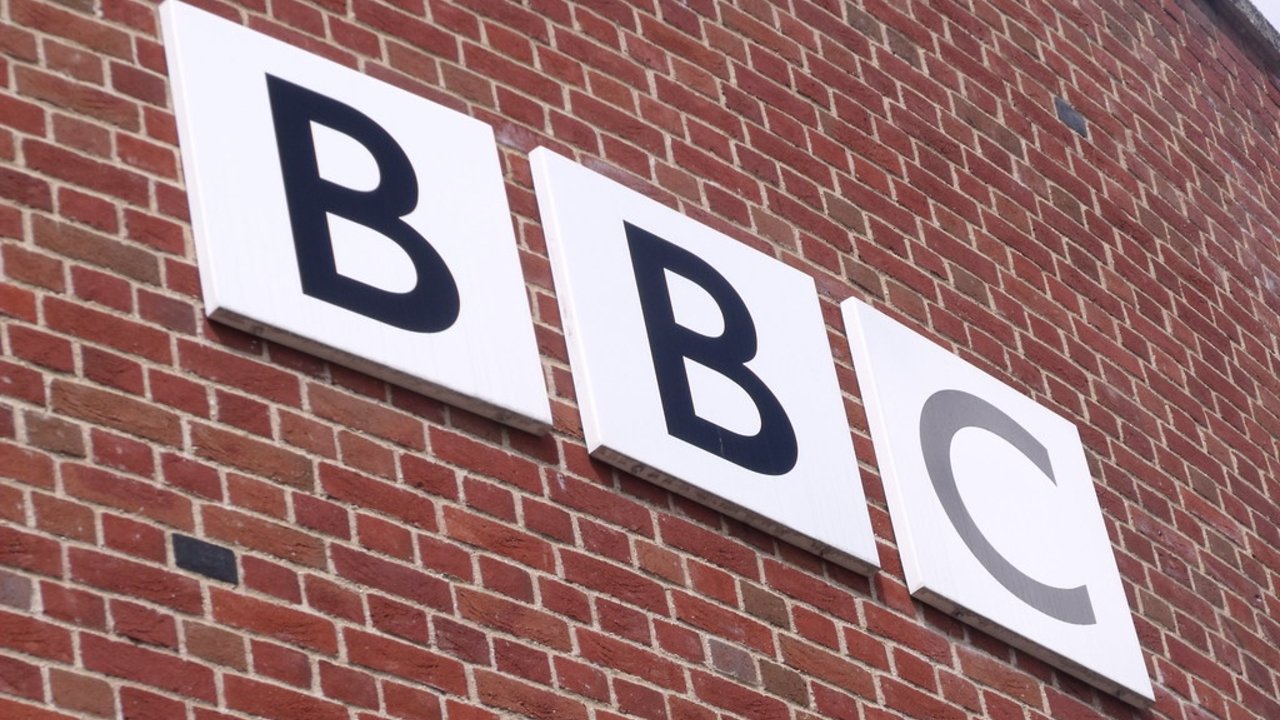 Celebrity Politics No Longer Allowed On Twitter for BBC Stars