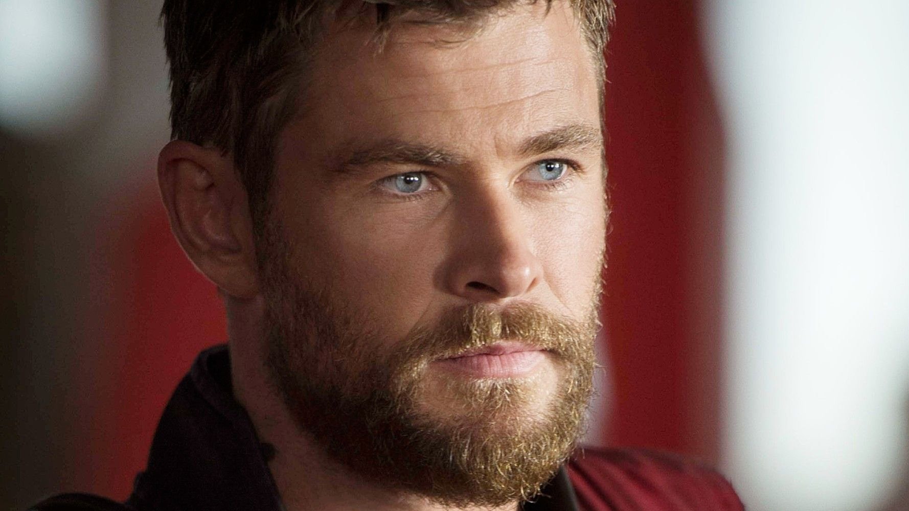 Chris Hemsworth’s New Thor Costume Revealed