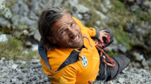 „Bis aufs Blut“: „Die Bergretter“-Star Sebastian Ströbel schwört auf eigene Stunt-Arbeit