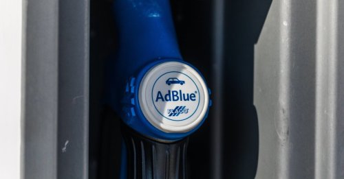 Aldi macht Dieselfahrer glücklich: AdBlue gibt es nächste Woche zum Schnäppchenpreis