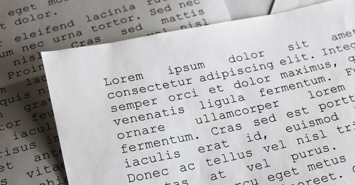 Was bedeutet „Lorem ipsum dolor sit amet“ auf Deutsch?
