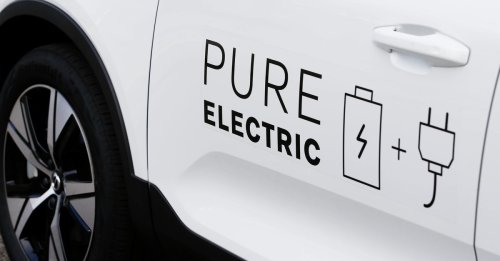 Bei Stromknappheit im Winter: Erstes Land will E-Autos stehen lassen