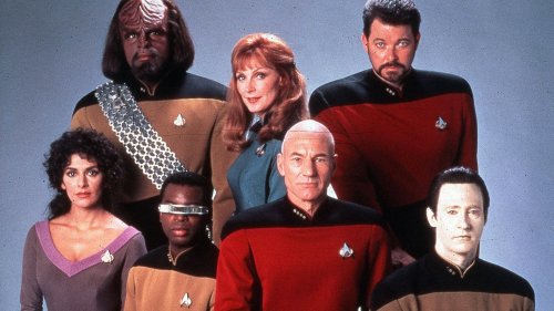 „Star Trek“-Fans sind sich sicher: Sci-Fi-Hit soll mit anderer Kultserie verbunden sein – die einem ganz anderem Genre angehört