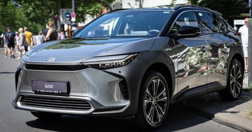 Toyota-Manger spricht Klartext: Kein Geld für E-Autos verschwenden