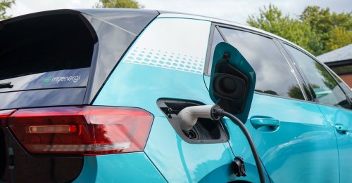 Forscher schließen sich ADAC an: E-Autos stehen vor großem Problem