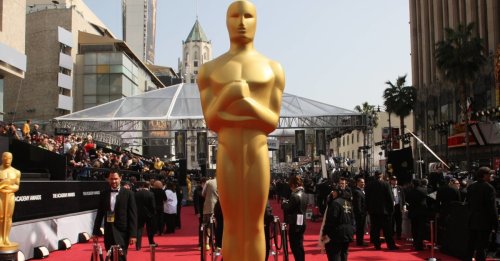 Ohrfeigen, Brüste, Boykott: 9 unvergessliche Skandale der Oscar-Geschichte