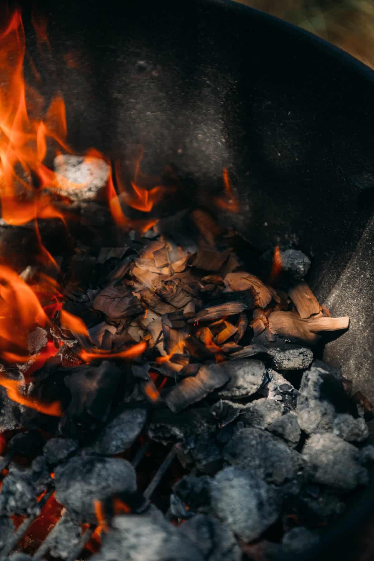 Mastering the Grill: A Guide to Smoking Wood
