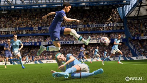 Which women's club teams have been confirmed for FIFA 23 so far?