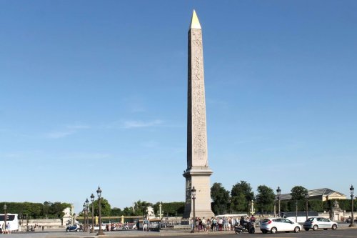 Egyptologist in Paris Discovers Secret Messages on the Luxor Obelisk
