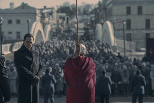'The Handmaid's Tale' Had to Plan Character Deaths Very Strategically