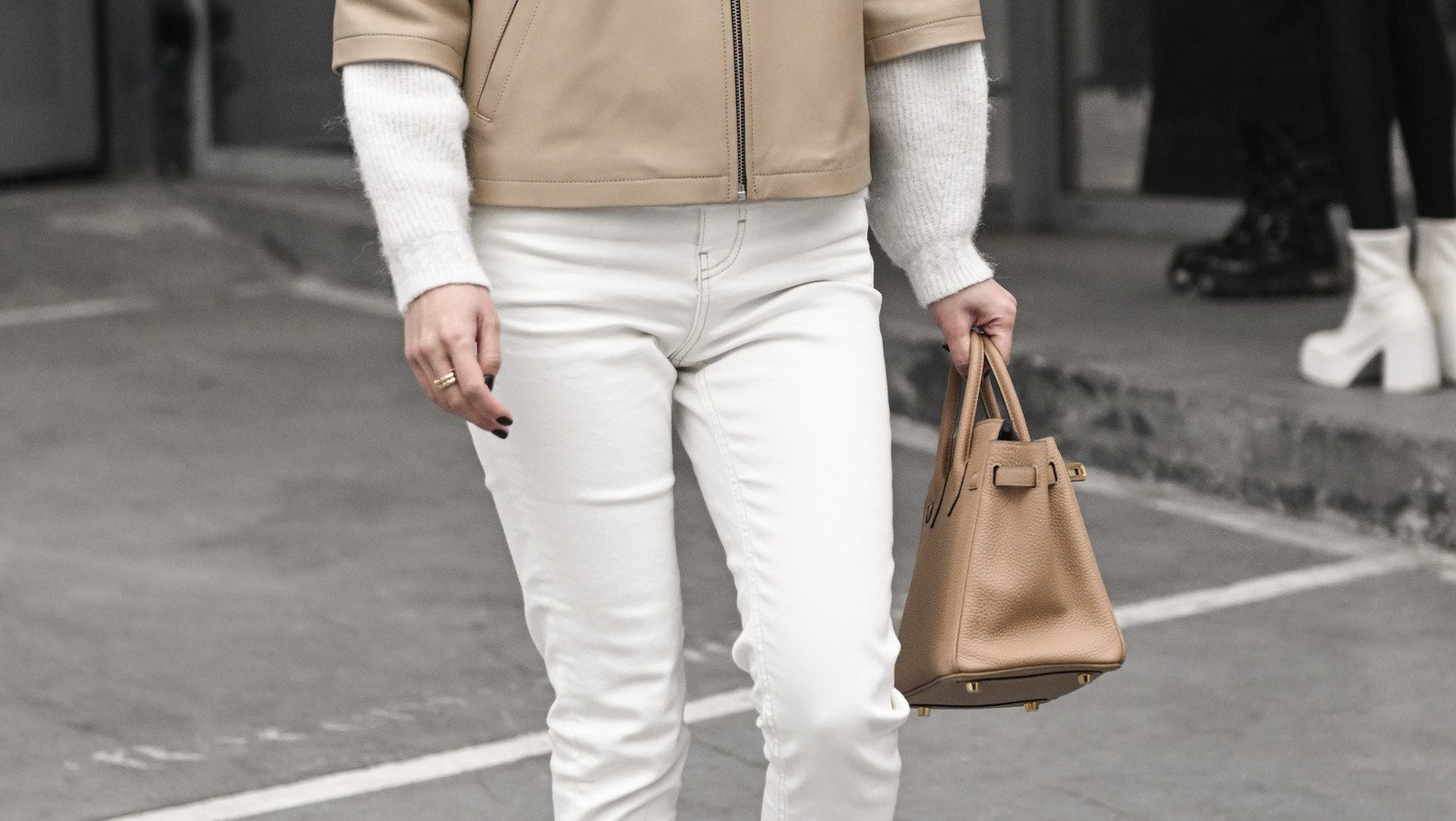 Elevate Your White Jeans With Our Style Tips - Glam