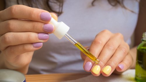 Here Are The Benefits Of Applying Cuticle Oil Every Day - Glam