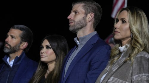 What 'Mar-A-Lago Face' Really Means ( The Worst Offenders) - Glam