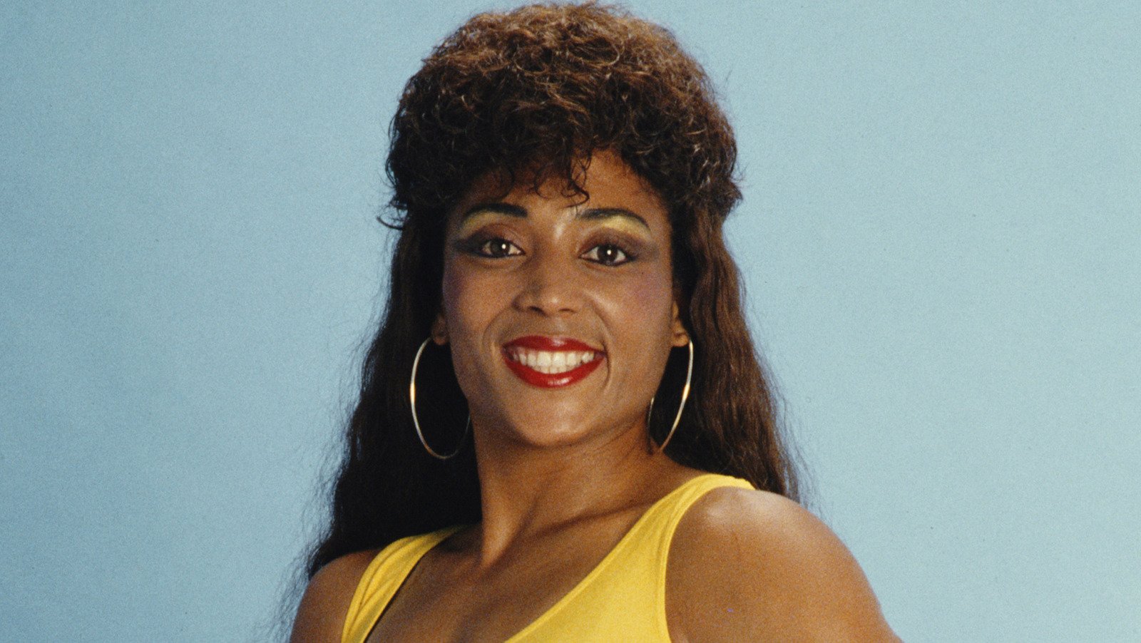 The Most Iconic '80s Hairstyles ( Our Damage-Free Tips To Get Them Yourself) - Glam