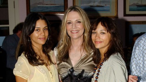 6 Sweet Pics Of Mod Squad Star Peggy Lipton With Daughters Kidada And Rashida Jones