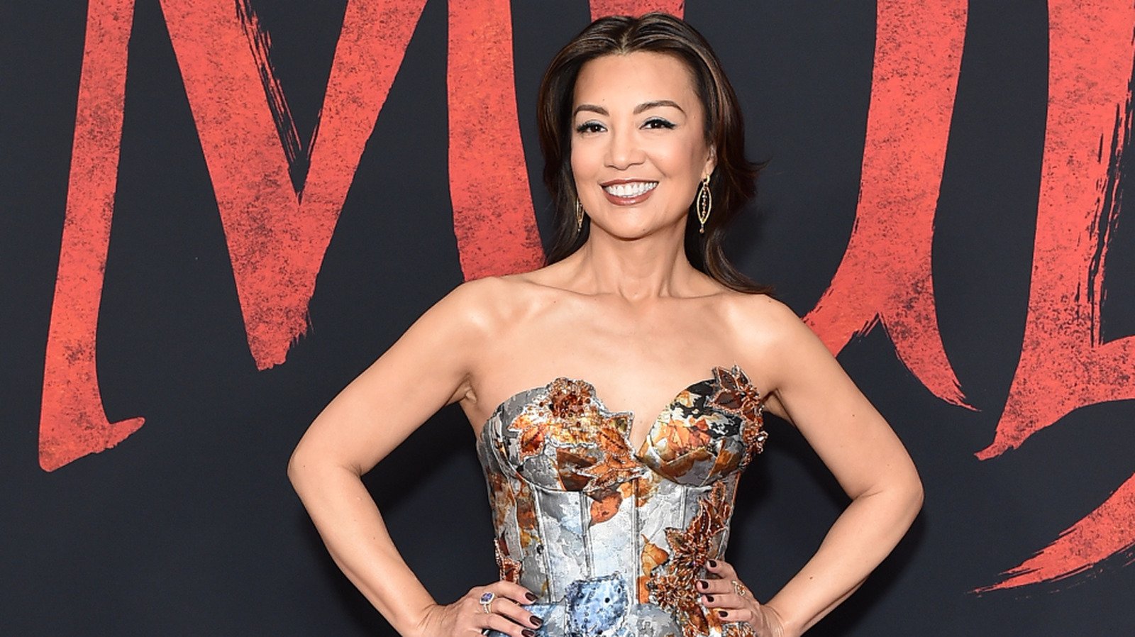 Kristen Bell, Auliʻi Cravalho & More: 10 Best Red Carpet Outfits From Disney Princess Actors