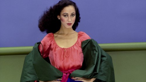 '60s Model Pat Cleveland Is A Stunning Fashion Risk-Taker Today