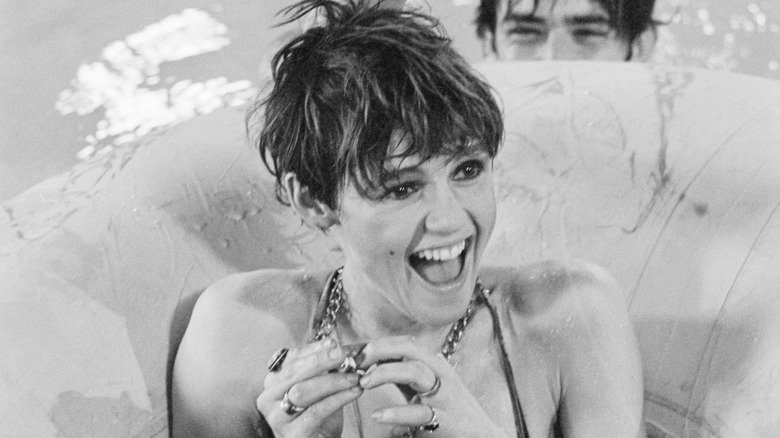 Throwback Pics Of Legendary '60s Model Edie Sedgwick That Completely Capture The Era