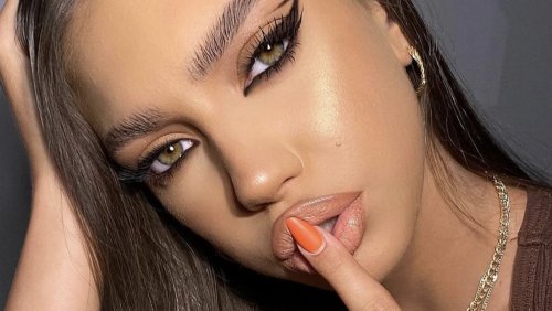 Embrace Tiktoks Seductive New Trend Siren Eye Makeup Glam Flipboard 1393