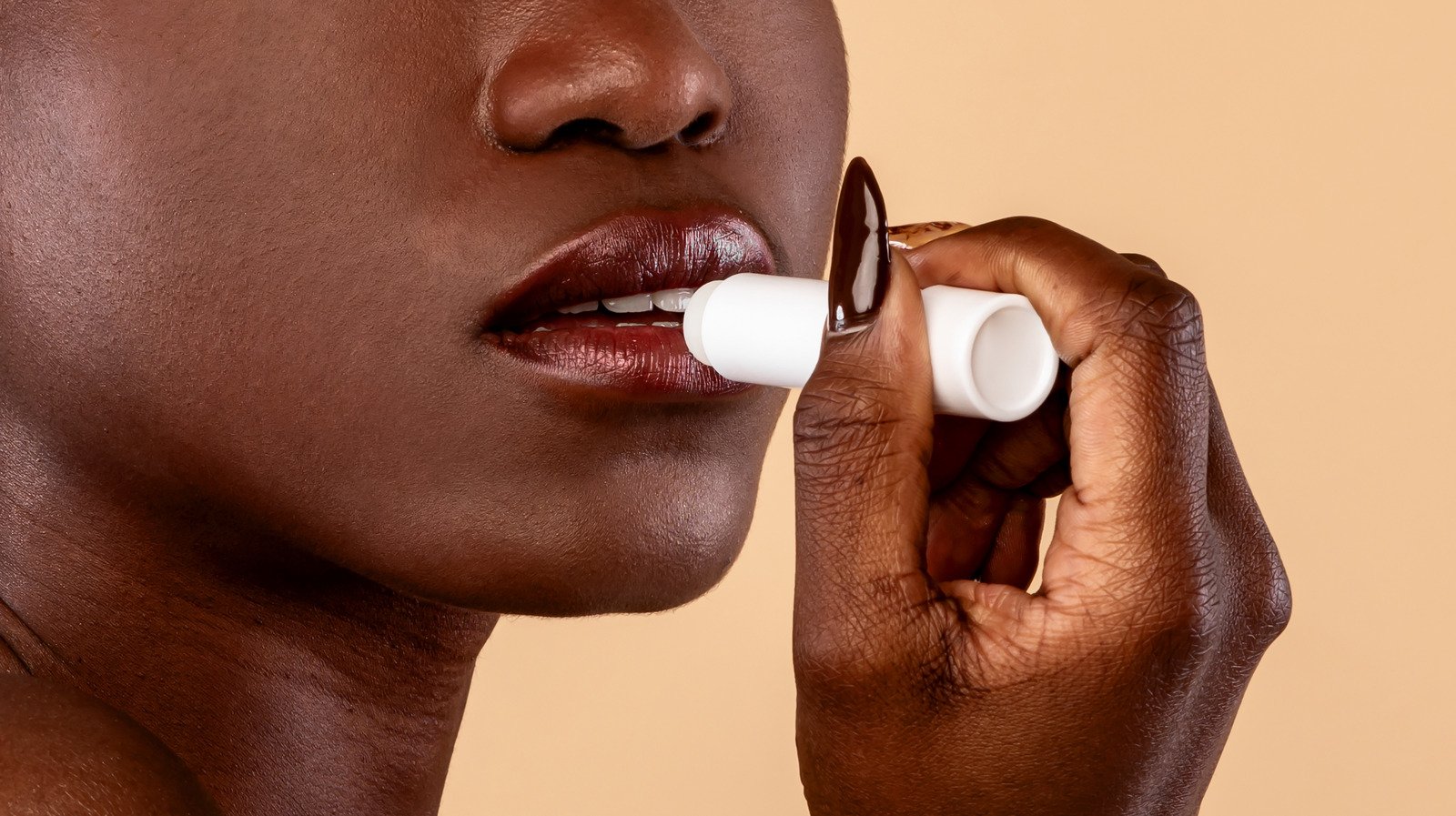 Lip Basting May Be The Secret To Curing Dry Lips - Glam