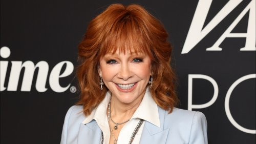 6 Reba McEntire Hairstyles Perfect For Women Over 40