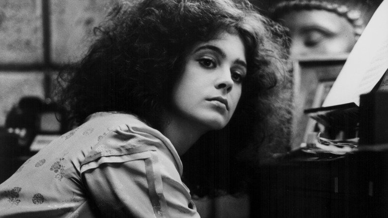 Remember '80s Star Sean Young? Here's What She Looks Like Now