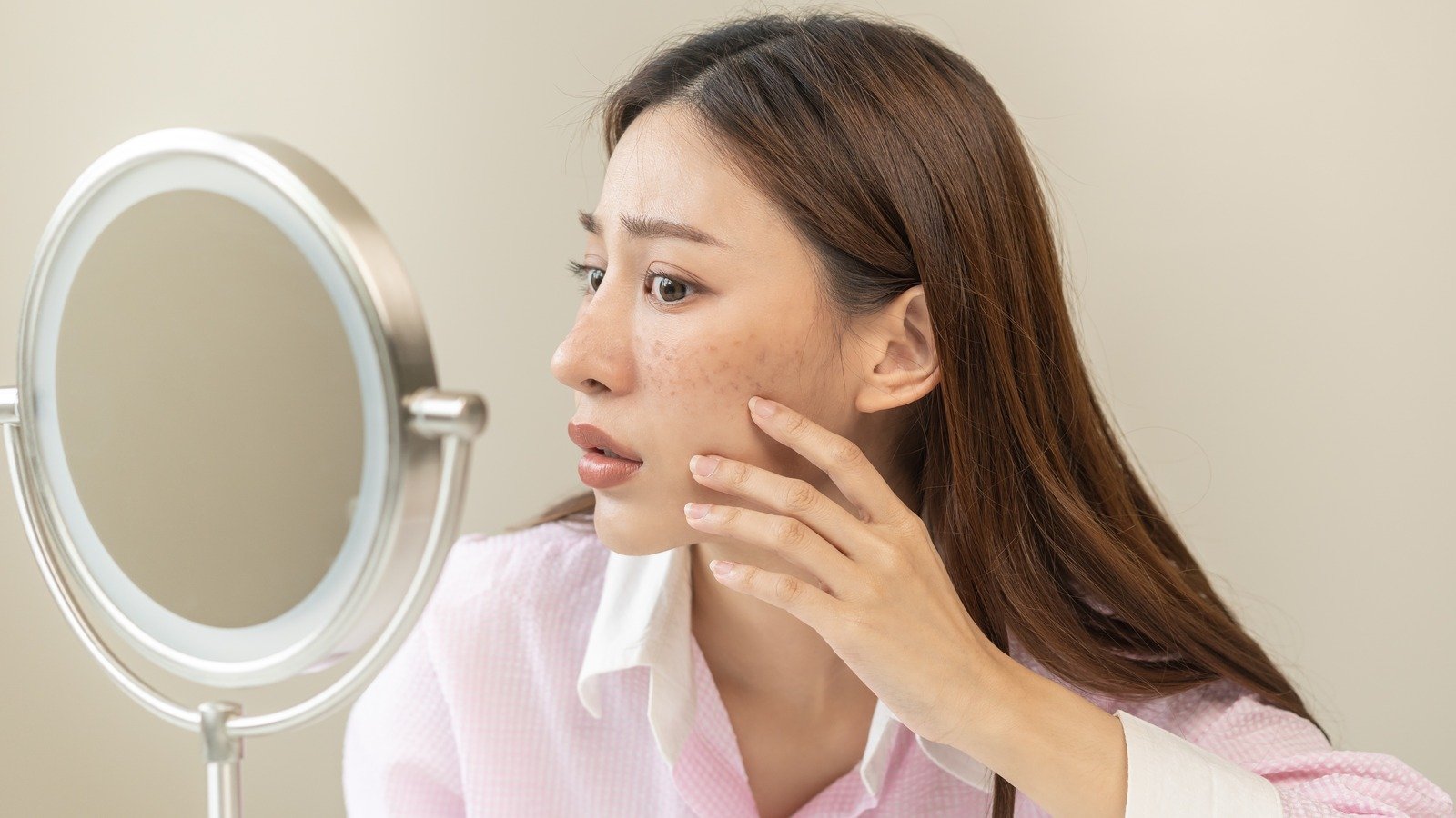 All The Signs You May Have Sensitive Skin - Glam