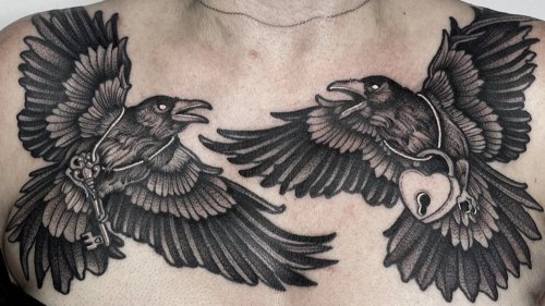 Inside The Dark And Mysterious Meanings Behind A Crow Tattoo - Glam