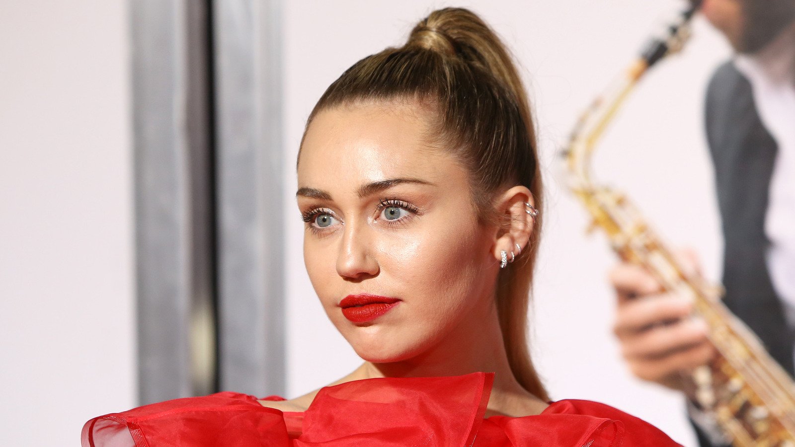 The Stunning Style Transformation Of Miley Cyrus