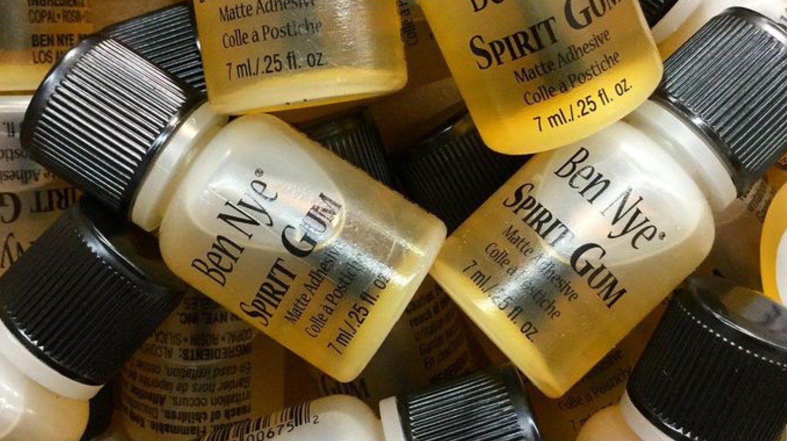 What To Know About Spirit Gum And How To Use It In Your Beauty Routine - Glam