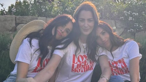 Meghan Markle Dressed Down in a T-Shirt and Jeans for a Reunion With Her 'Suits' Co-star