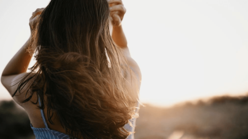 12 Best Keratin Shampoos for Long-Lasting Shine, According to Hairstylists