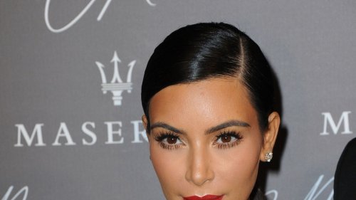 Kim Kardashian With Bleached Eyebrows: You Know You Can't Resist Looking